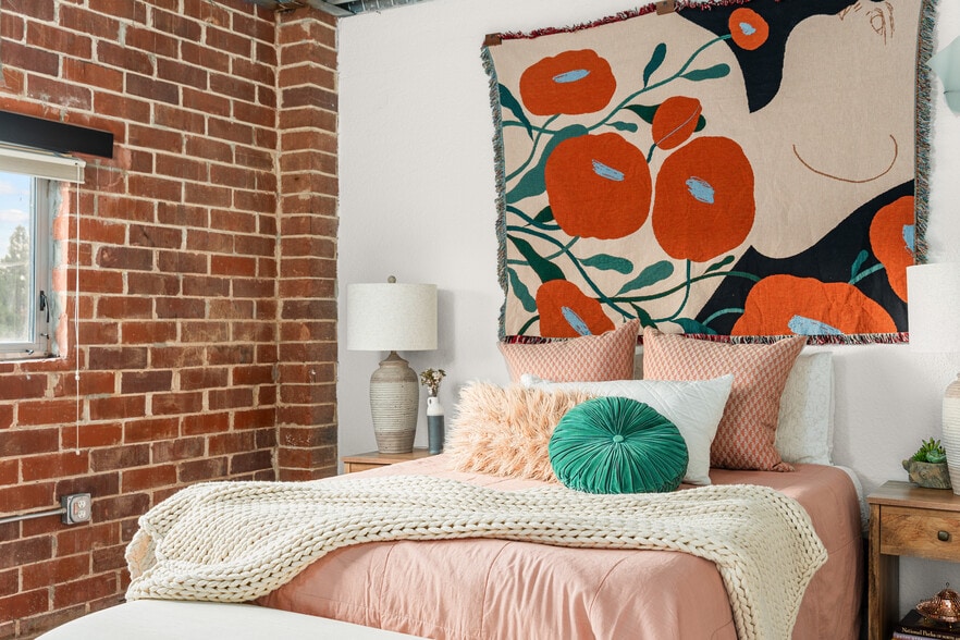 Building Photo - 195 Arizona Ave NE