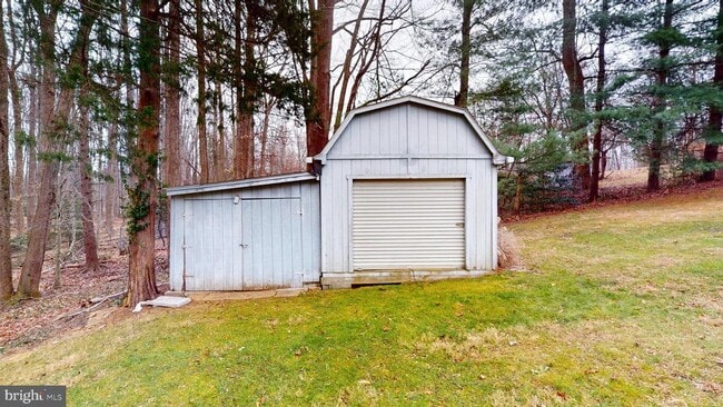 Building Photo - 11813 Cornwell Dr