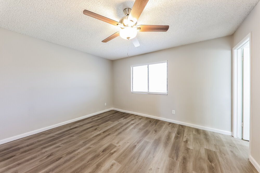 Building Photo - 18417 N 55th Dr