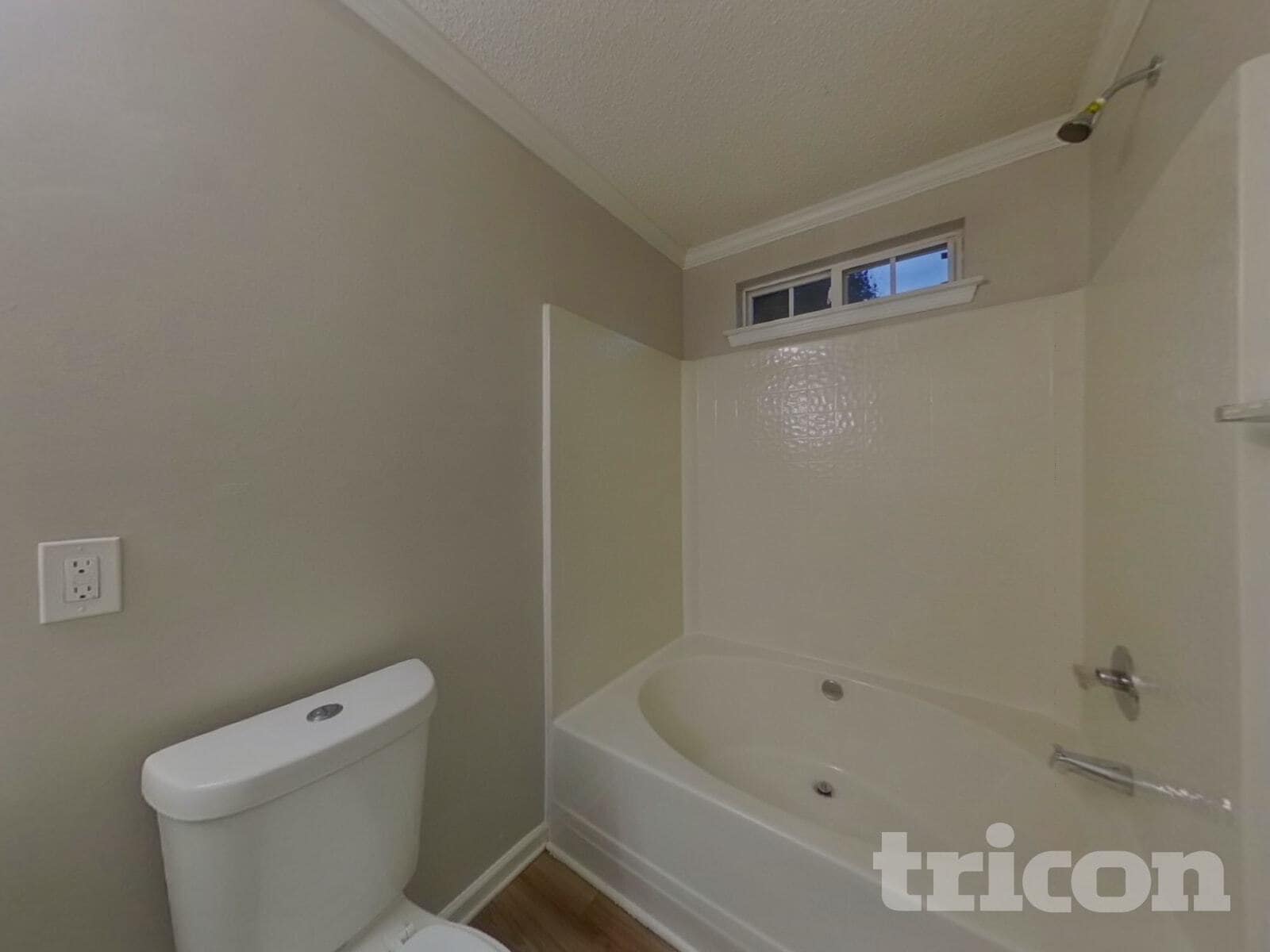 Building Photo - 149 Lantana Dr