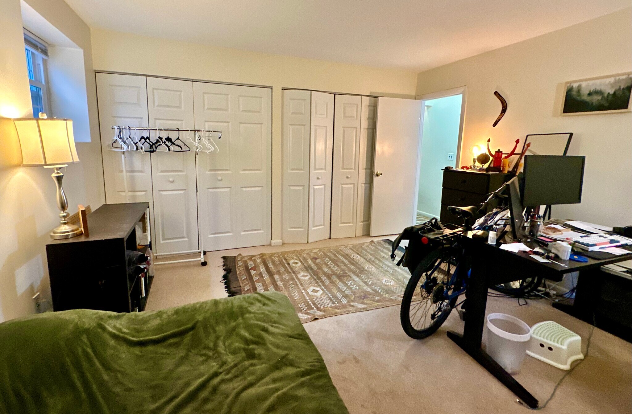 Building Photo - 804 Centre St