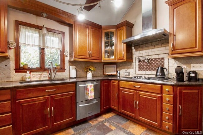 Building Photo - 177 Virginia Rd