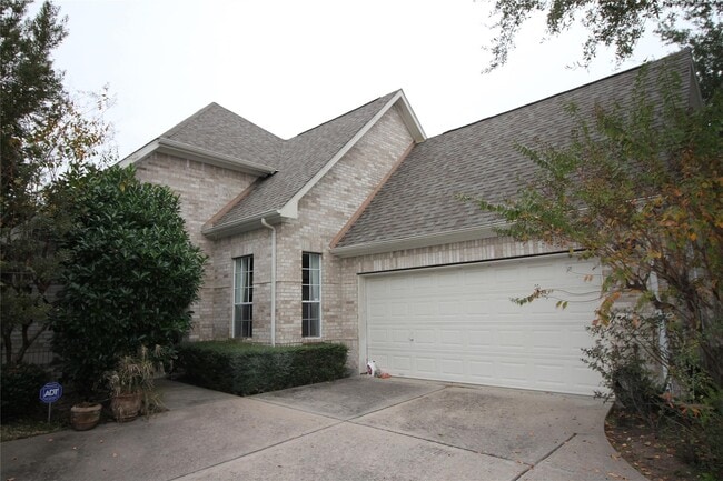 Building Photo - 1648 Lakeside Enclave Dr