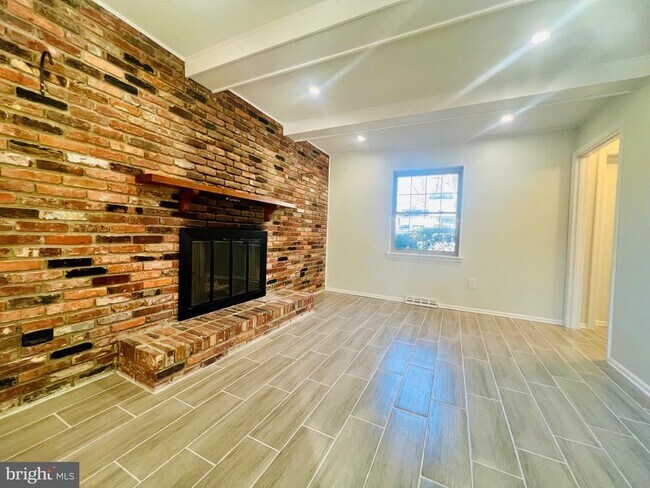 Building Photo - 13515 Reid Cir