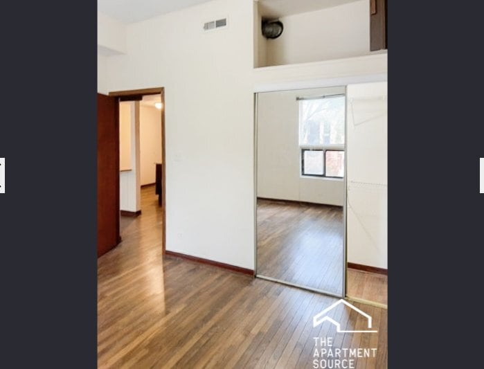 Building Photo - 881 W Lill Ave