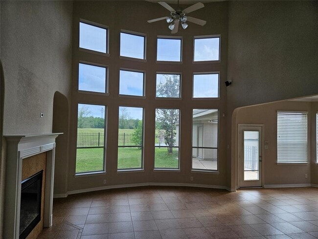 Building Photo - 7714 Bayou Green Ln