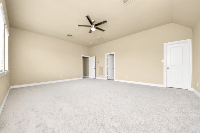 Building Photo - 5315 Troutline Ln