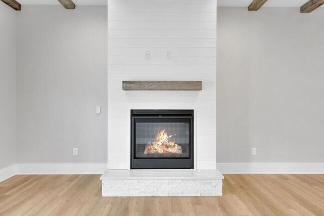 Building Photo - Wilson Knob View Condominiums