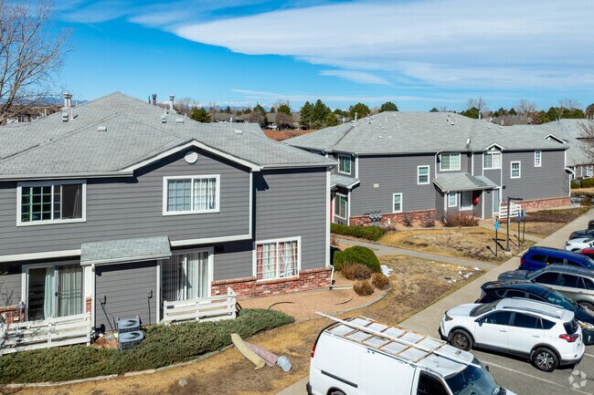 Building Photo - Arapahoe Green