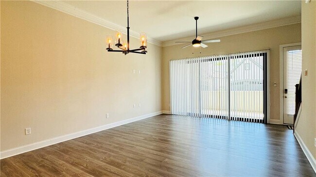 Building Photo - 201 Prairie Ln