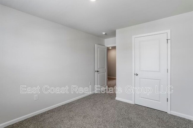Building Photo - 399 Toulouse Ln