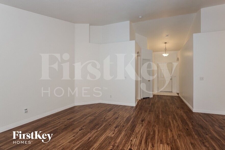 Building Photo - 3722 St Peter Ct