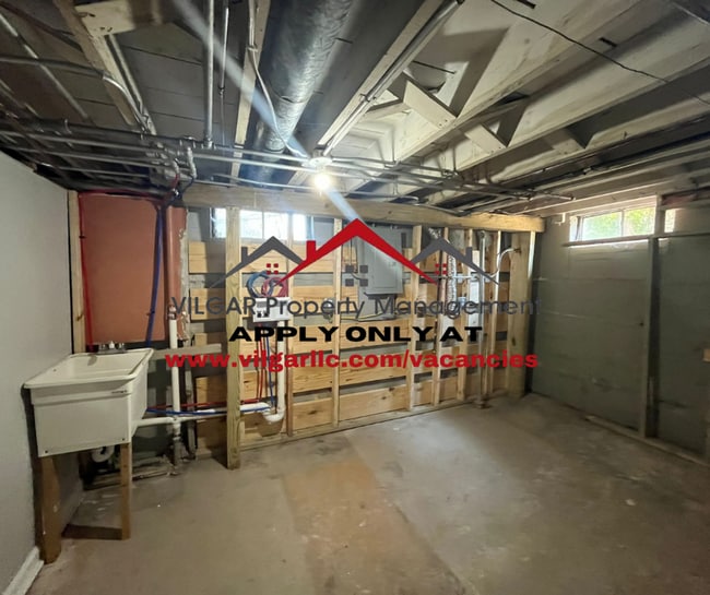 Building Photo - Wow, what a home! This stunning 3 bedroom,...