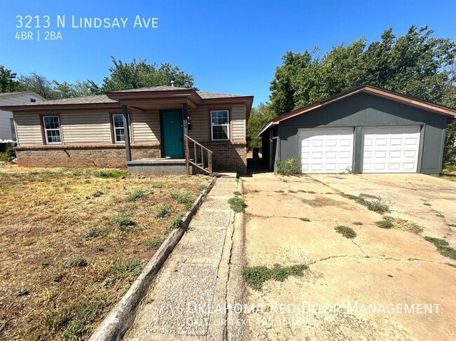 Building Photo - 3213 N Lindsay Ave