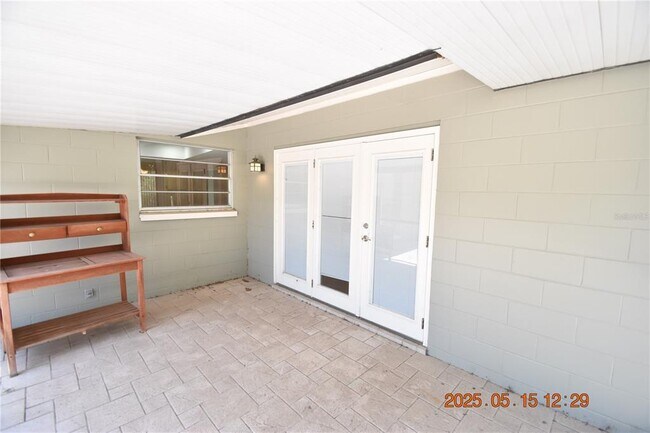 Building Photo - 4008 Briarlake Dr