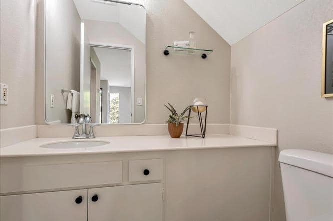 Building Photo - 1221 Bracebridge Ct