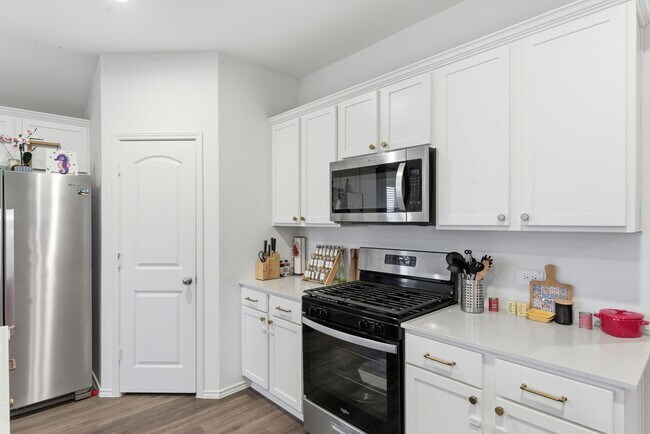 Building Photo - 322 Coral Drift Ct