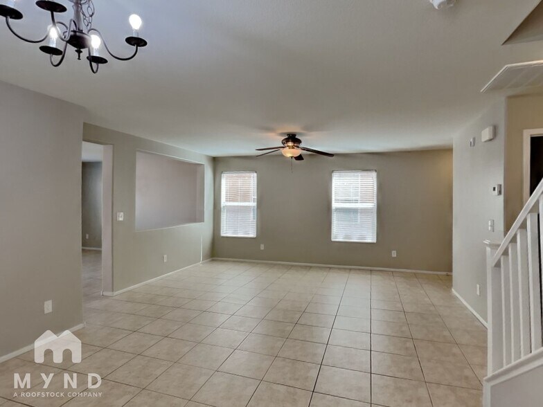 Building Photo - 60 Foxworth Ct