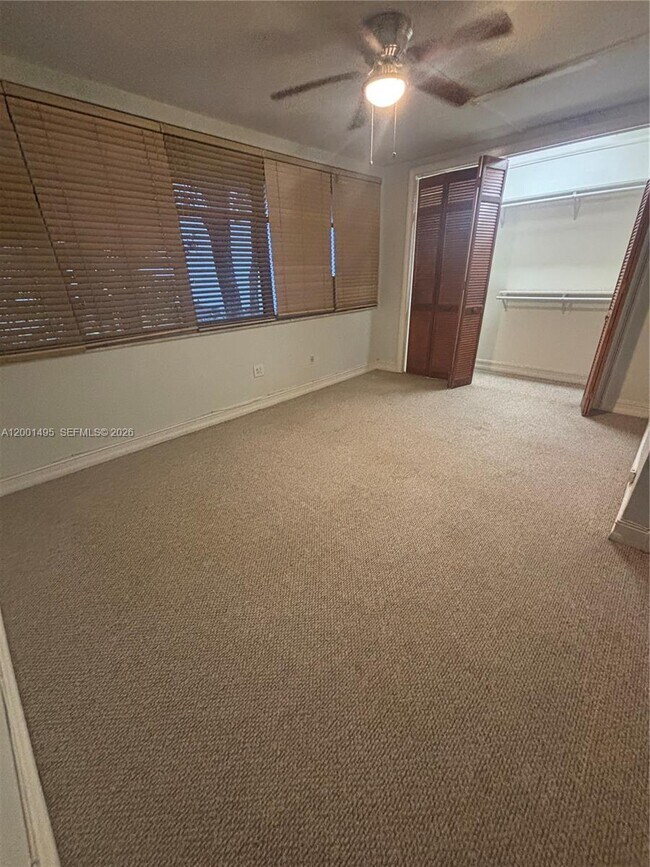 Building Photo - 2666 Tigertail Ave