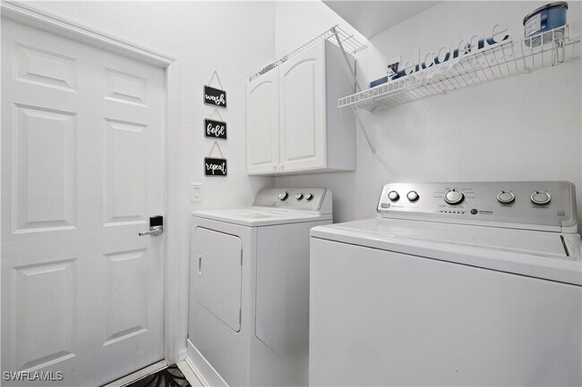 Building Photo - 3487 Ocean Bluff Ct