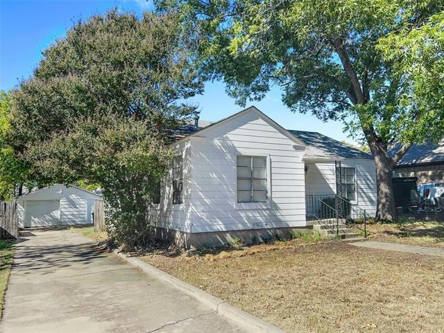 Building Photo - 4924 Penrose Ave