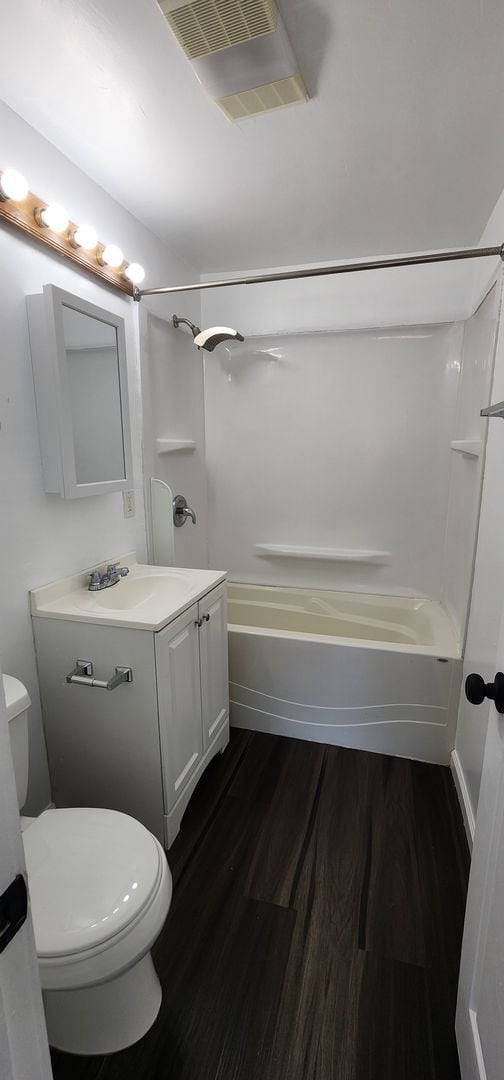 Building Photo - $500 Move in Special!! Spacious 3bdr house near College Grove!
