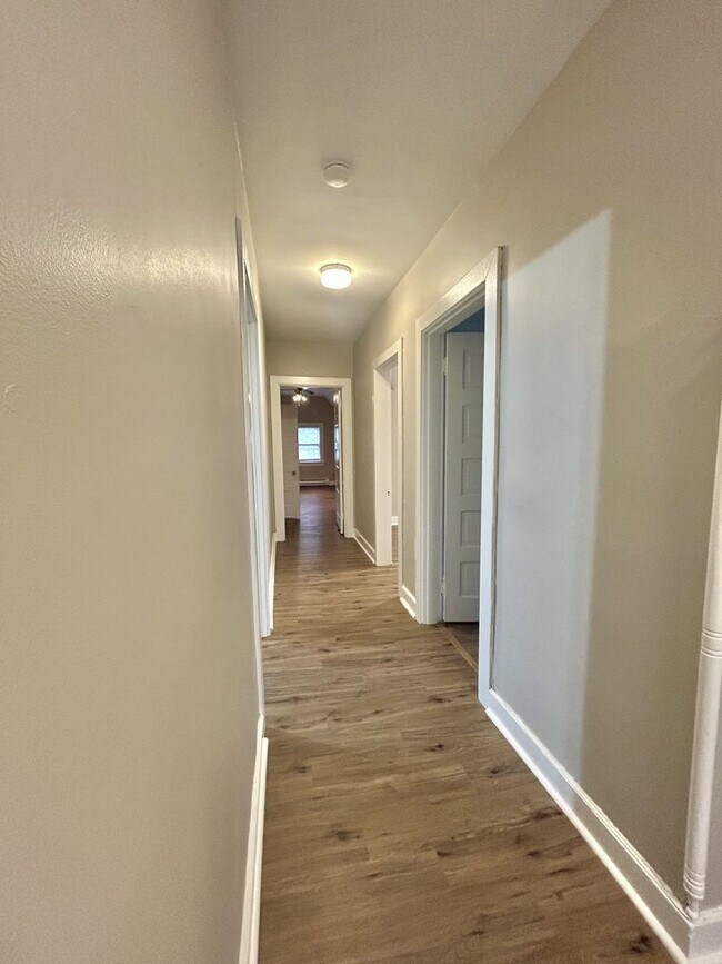 Building Photo - 2308- 2310 Highland Ave.