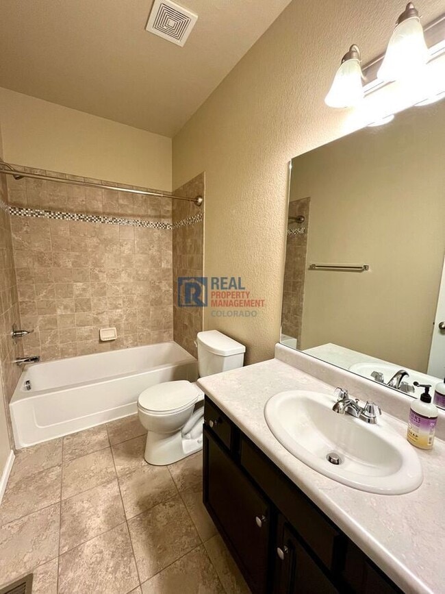 Building Photo - 8107 Chasewood Loop