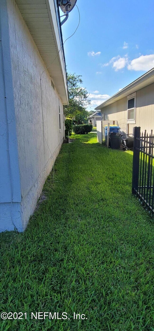 Building Photo - 14227 Sea Eagle Dr