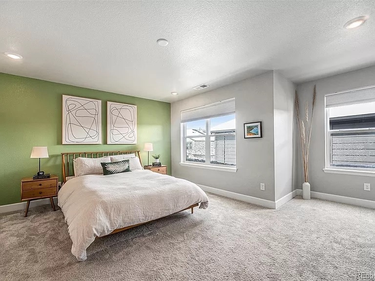 Master suite on level 2 - 8324 Holman St