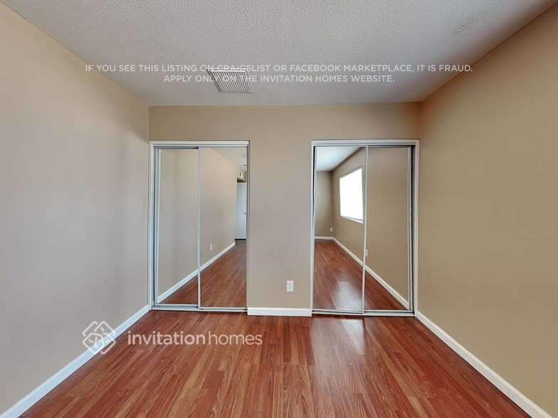 Building Photo - 2184 E Broadmor Dr