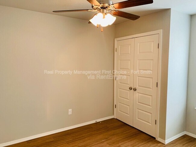 Building Photo - 2121 Ingalls Ln