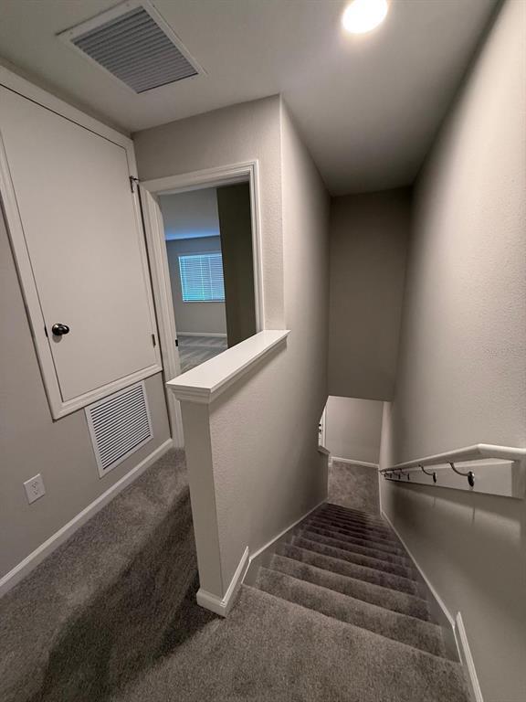 Building Photo - 14910 Harvest St