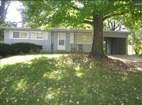 Building Photo - Charming Updated 3-Bedroom Home with Fenced Yard & Modern Upgrades in Dellwood