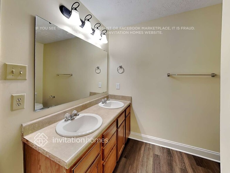 Building Photo - 1462 Matthew Allen Cir
