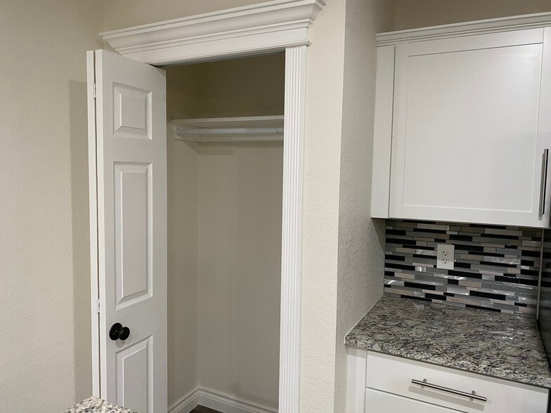 Building Photo - 10684 Belle Creek Blvd