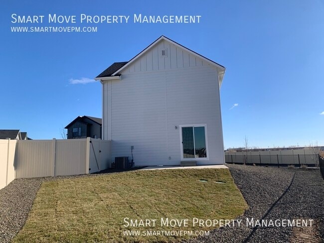 Building Photo - 3553 W Newland St