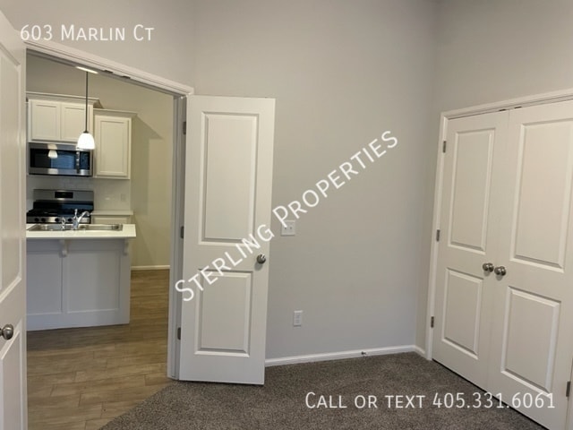 Building Photo - 603 Marlin Ct