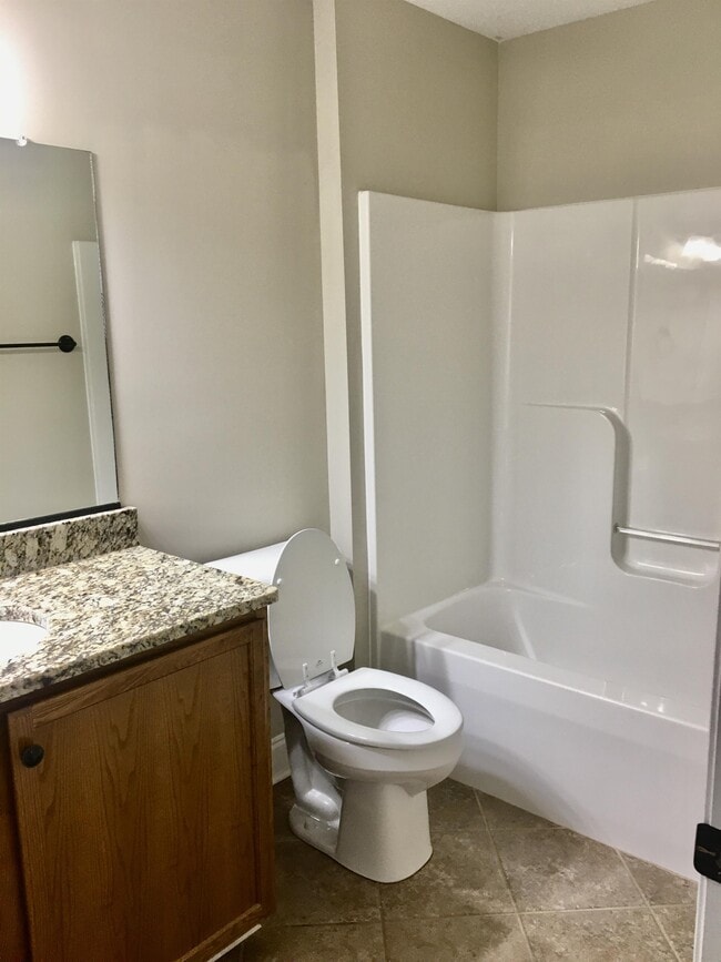 Building Photo - 215 Capstone Dr