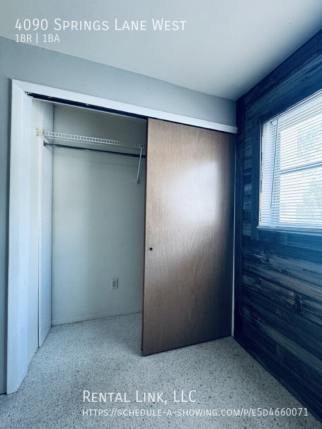 Building Photo - 4090 Springs Ln