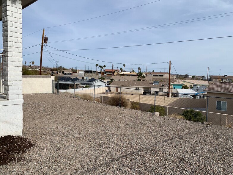 Building Photo - 3576 Stanford Dr