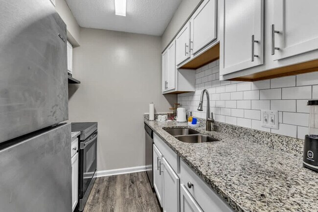 Building Photo - 3201 Stones Throw Ln