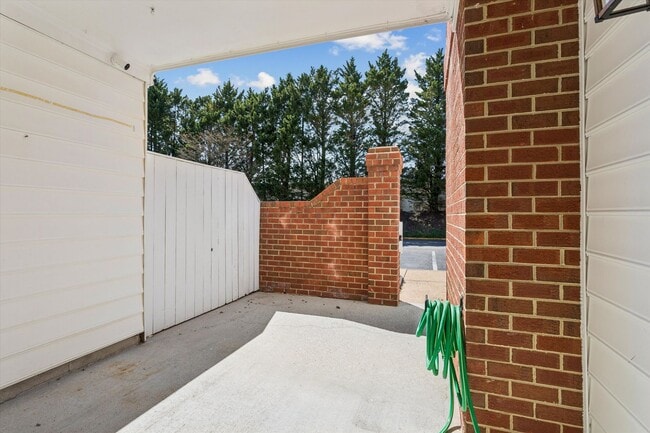 Building Photo - York County Condo Near NASA & Langley with Dual Suites + Sitting Area