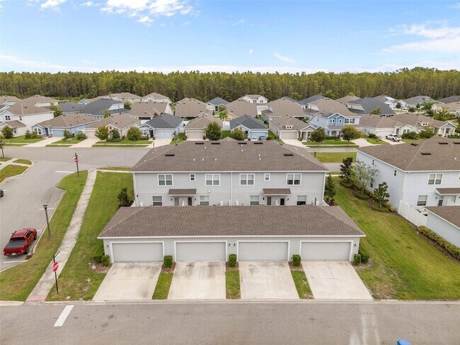 Building Photo - 15384 Caravan Ave