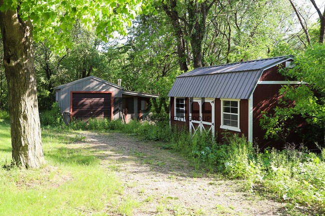 Building Photo - 3504 Ogden Ct NE