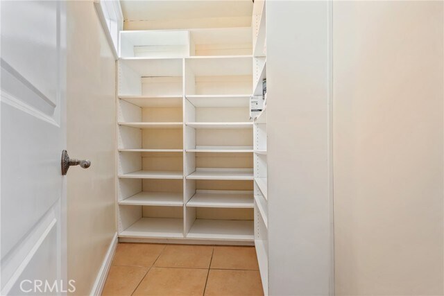 Building Photo - 4002 Admirable Dr