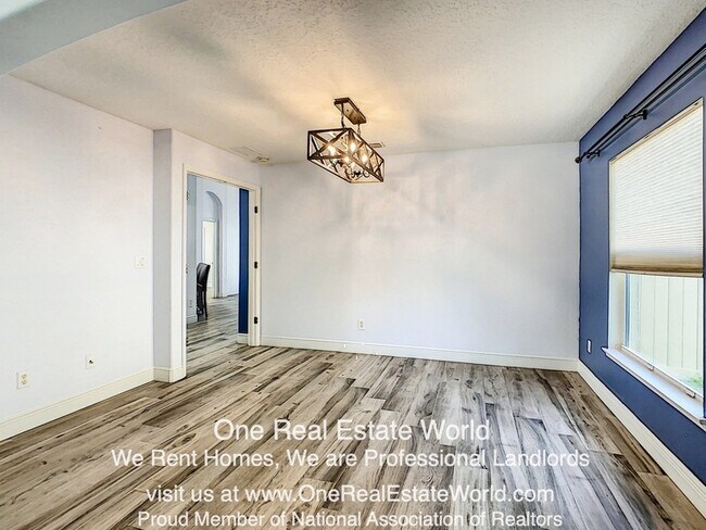 Building Photo - 3942 Lakeside Reserve Ln