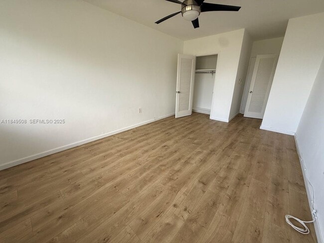 Building Photo - 7921 East Dr