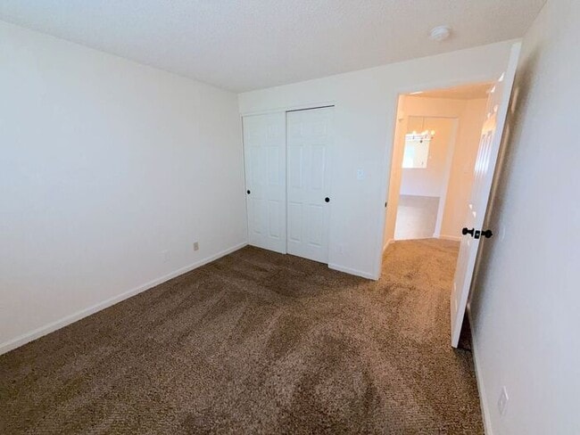 Building Photo - NW Reno Single Story House - 2 Car Garage/Fully Landscaped Yard