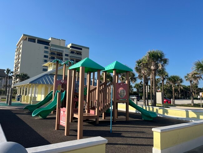 Building Photo - 1510 Ocean Shore Blvd